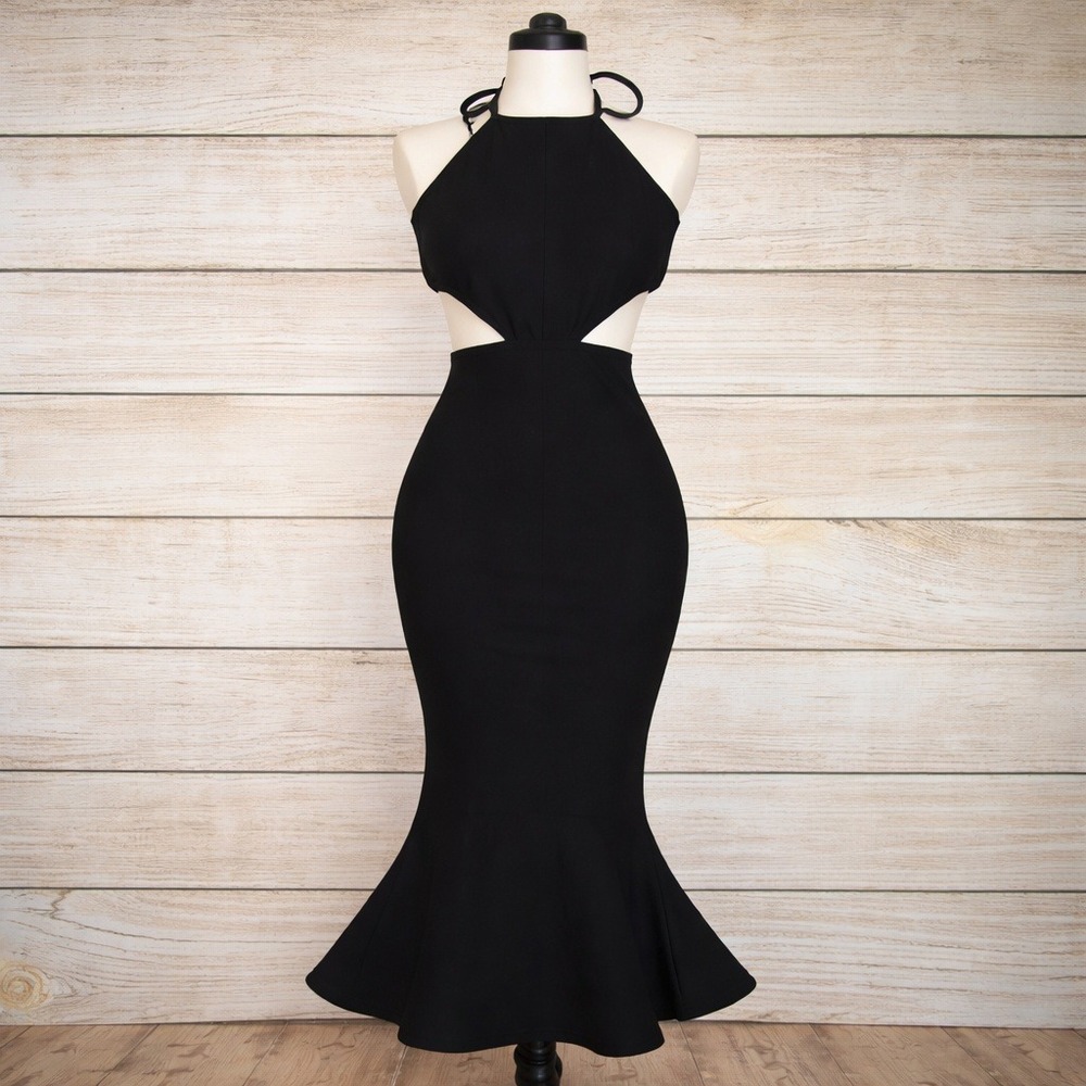 Cinq a Sept Black Halter Mermaid Gown with‎ Side Cutouts and Bow Back Size 4
